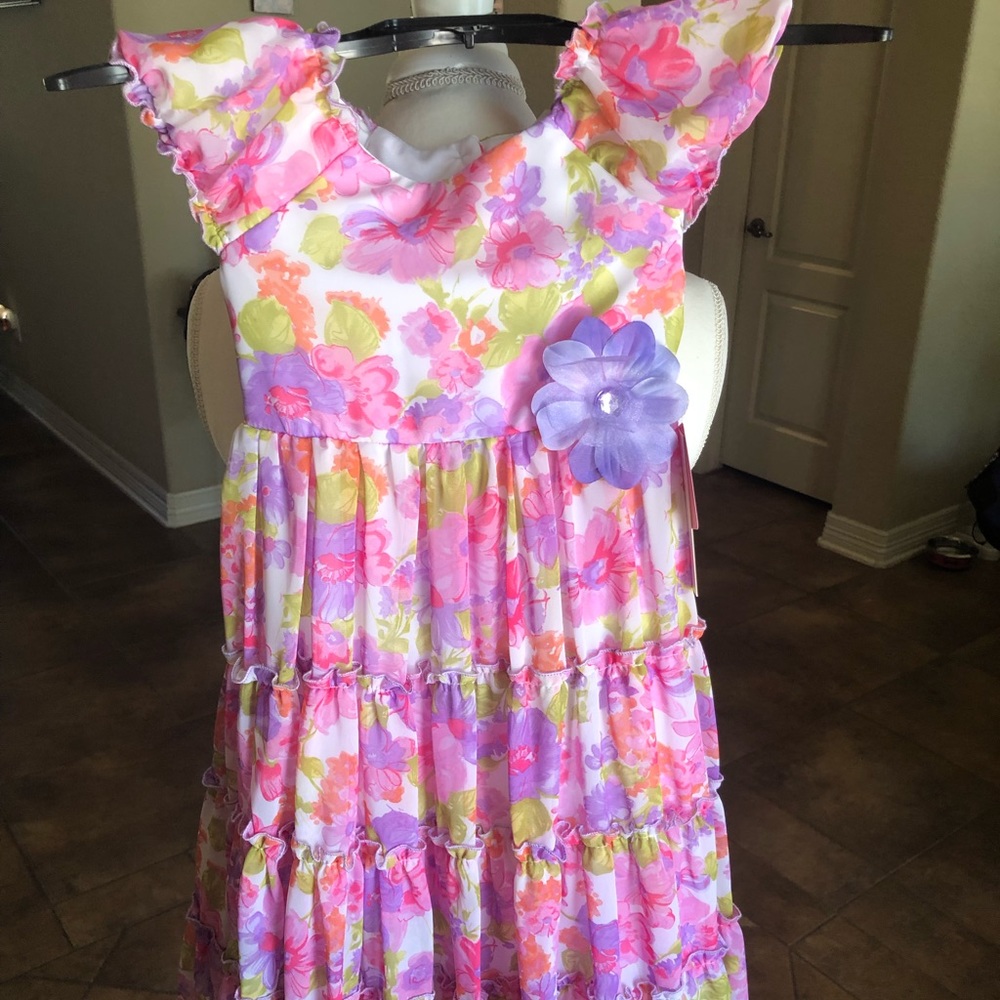 NWT Girls Floral Dress Size 8